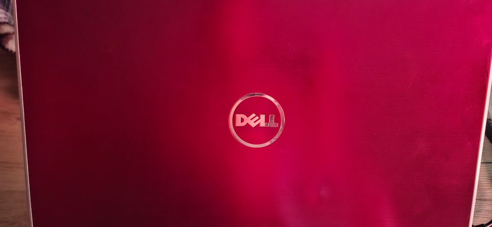 Laptop dell ładny stan