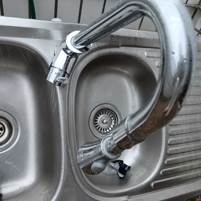 Banca cozinha e torneiras