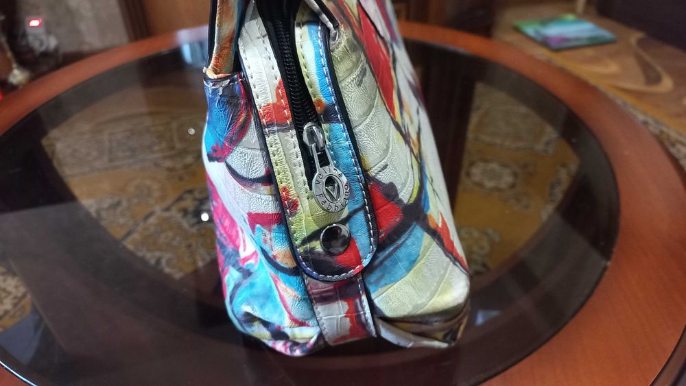 Сумка жіноча тоут кольорова Velina Fabbiano