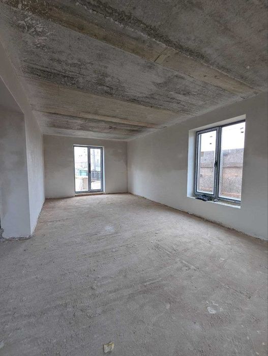 Продається  готовий дуплекс.