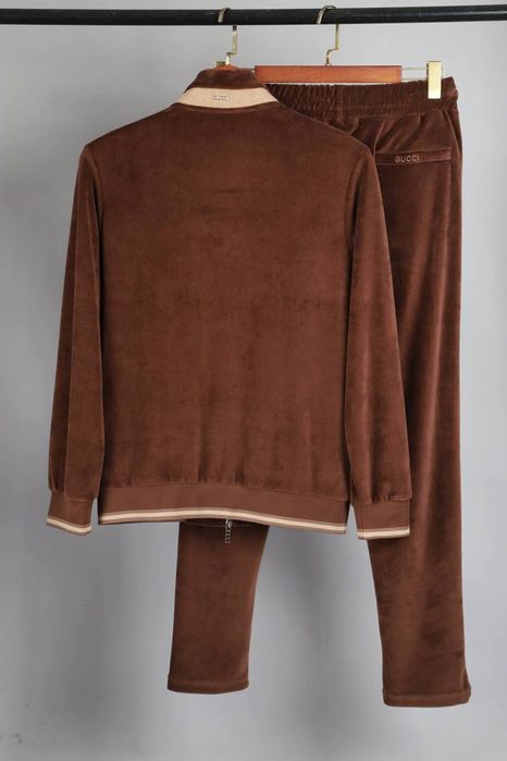 Велюровий, бархатной спортивний костюм Гуччі