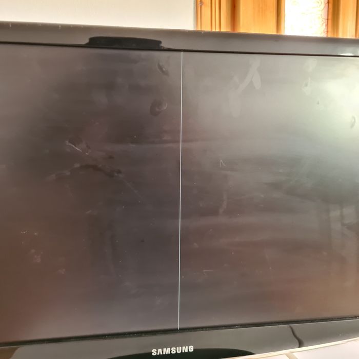 Монітор samsung 2433bw