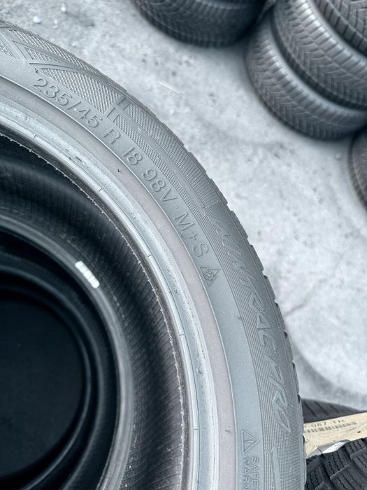 235 45 18 Vredestein Wintrac Pro 99% 2024 Шини Зима