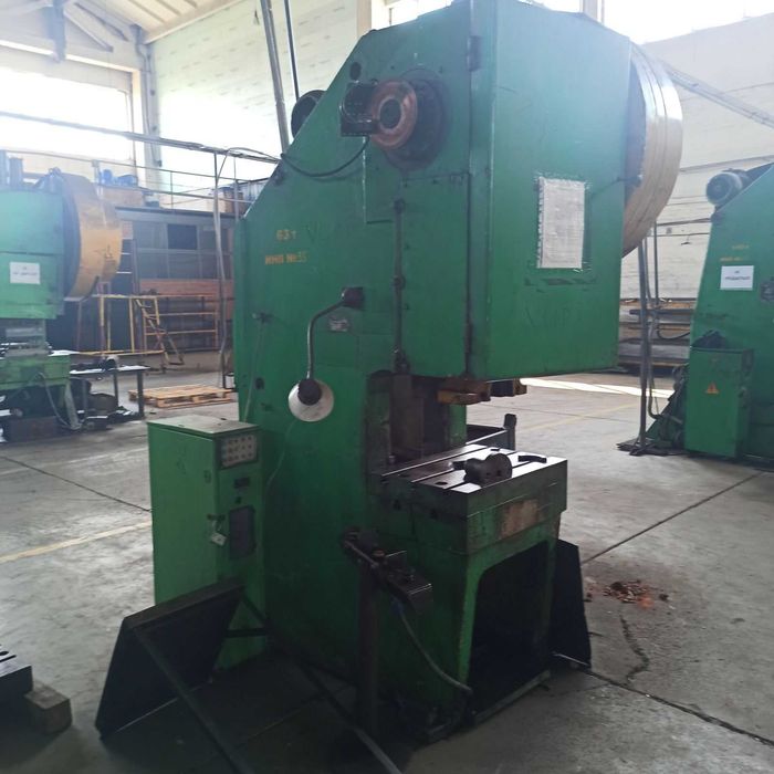 Прес кривошипний КД2322, КД2124, КД2326, КД2328, КД2330, КД2132