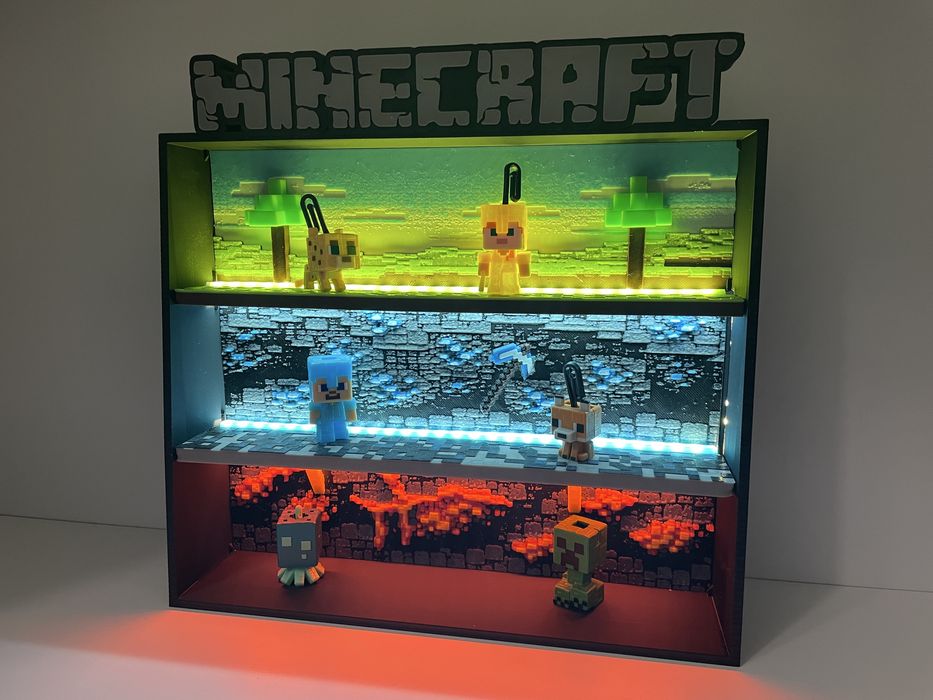 Полиця для фігурок Kinder Joy Minecraft з LED-підсвіткою на батарейках