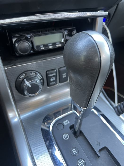 Nissan Navara 3.0 D v6 Nacional 5 lugares