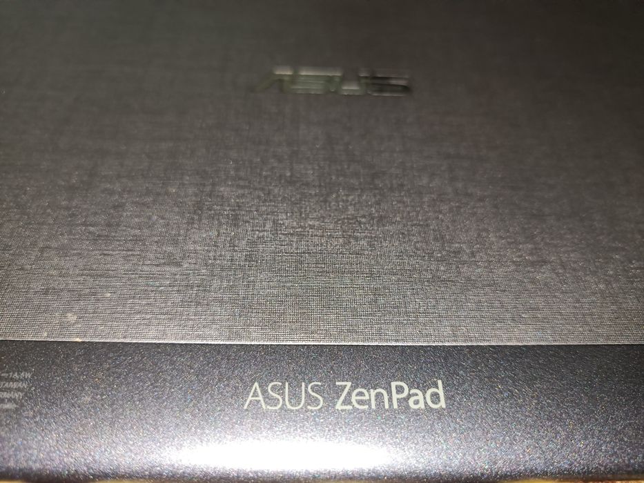 ASUS ZenPad 10 Z301M Tablet 10.1 – Everything Works Perfectly Except the Screen64752260487169122