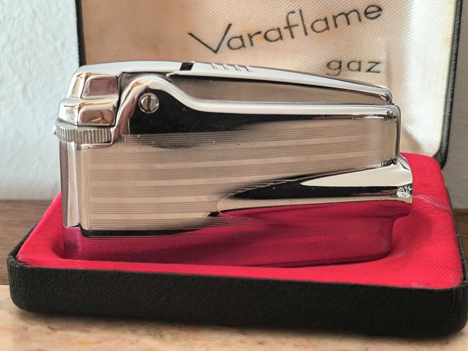 Isqueiro antigo, colecionável da marca Ronson Varaflame (Com a inscrição Marque Déposée) Made in France