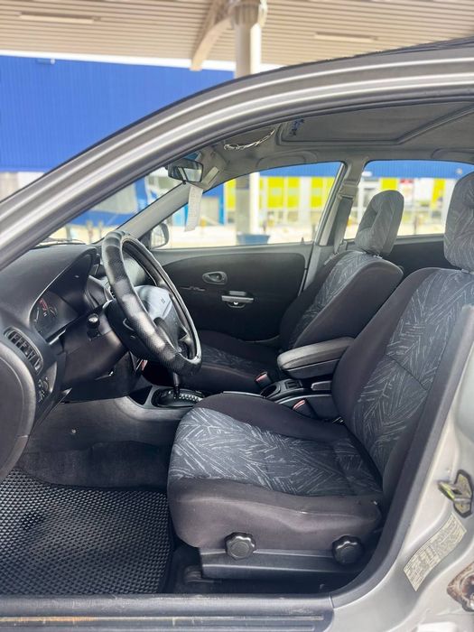 Продам Mitsubishi Carisma