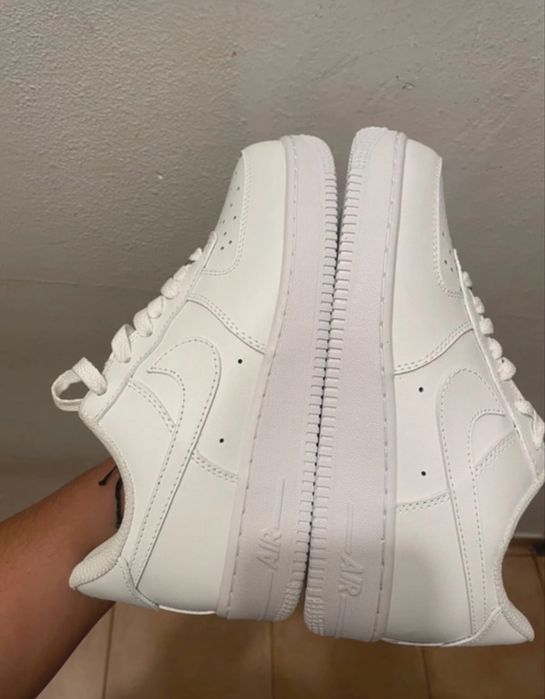 Air force 1 -  Brancos