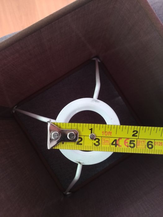 2 Abajures quadrados castanhos