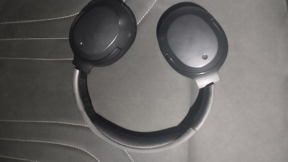 Phones Edifier W820NB