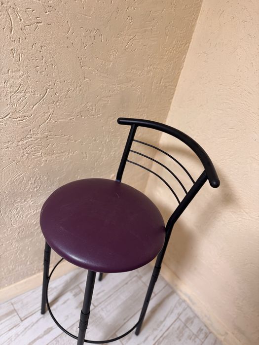 Стул бровиста,барный стул