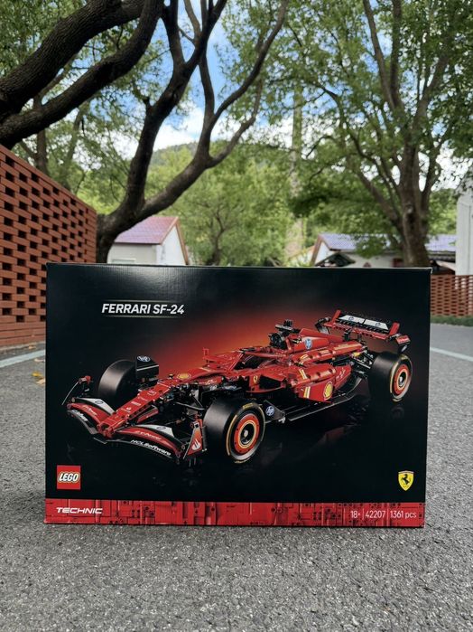 LEGO Ferrari SF-24