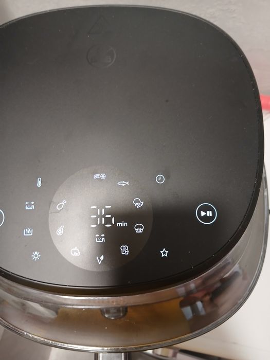 Продам аерогриль  Philips моделі NA332/00 на запасні деталі