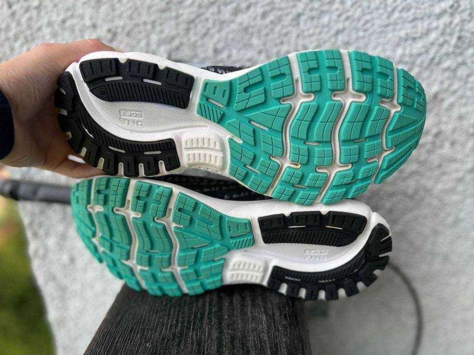 Кросівки Brooks Ghost 13 (42)
