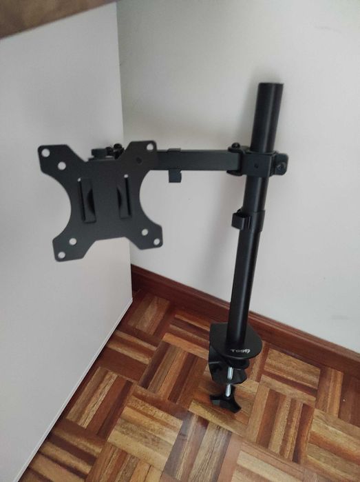 Monitor LG 24mp68vq + suporte