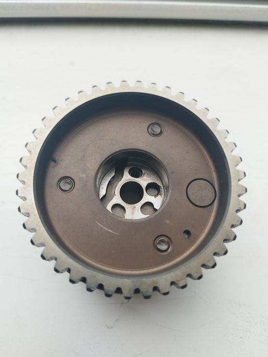 Регулятор фаз газорозподілу nissan