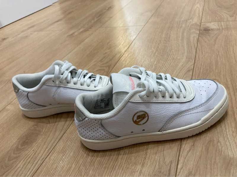 Sneakersy NIKE rozmiar 36