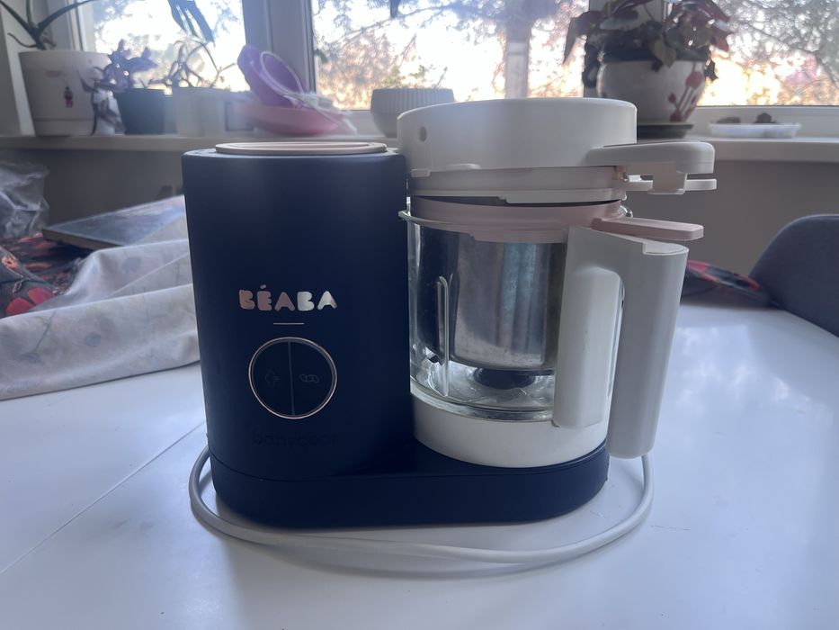 Беаба пароварка і блендер для прикорму