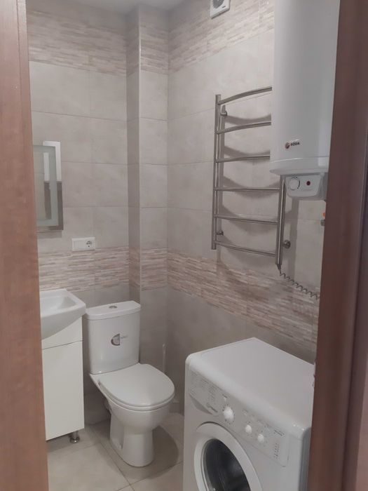 Подобово квартира.Лісовий квартал.Київська 247