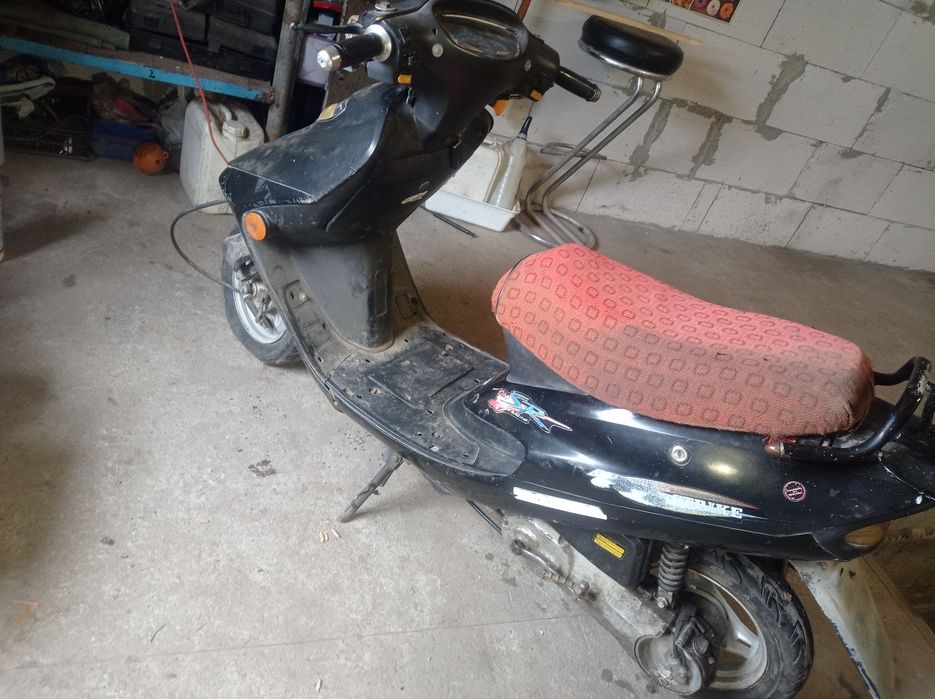 Продам скутер не на ходу