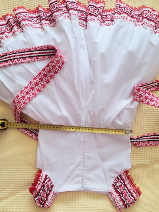 Вишита сукня, вишиванки