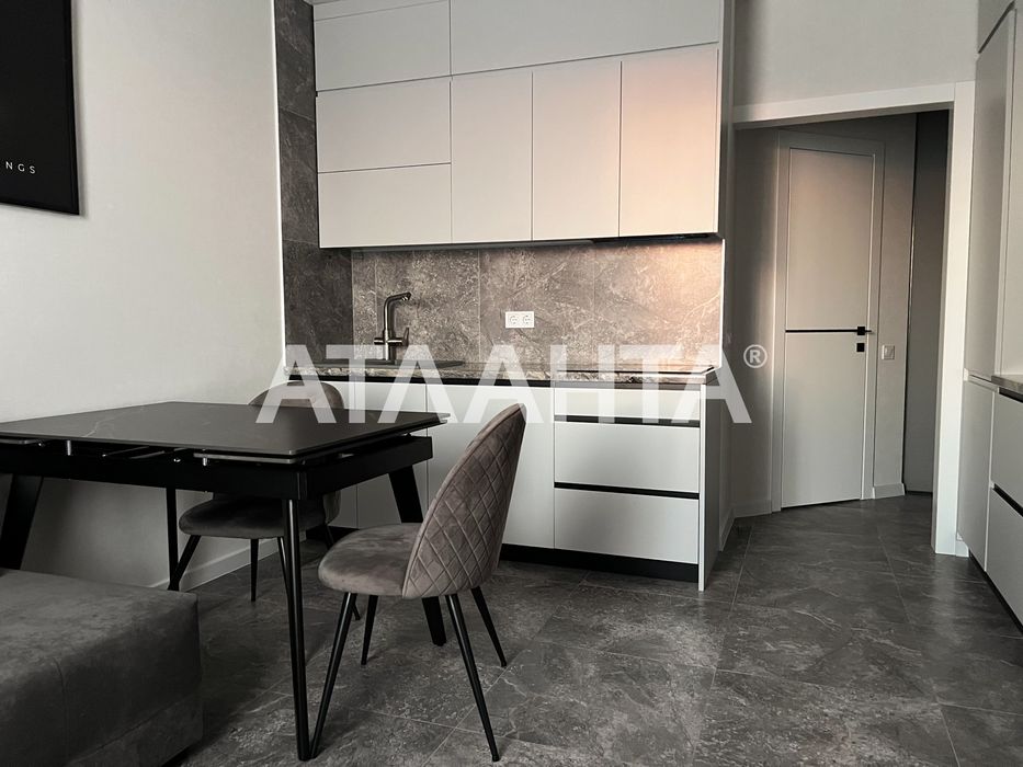 Квартира в 59 Жемчужине с видом на море. Мебель и техника.