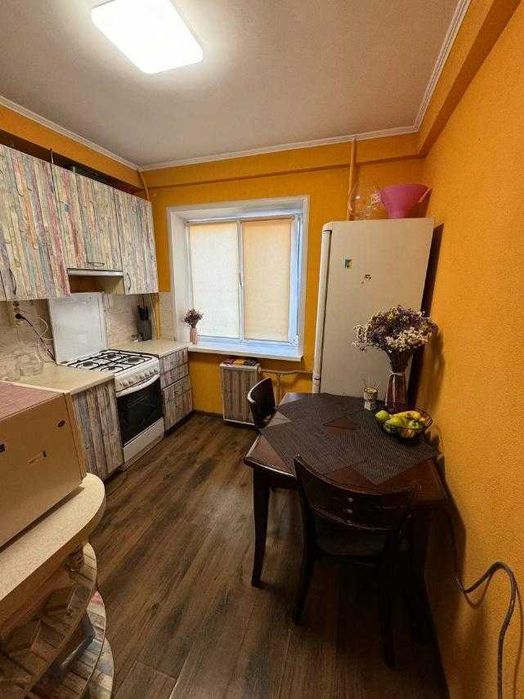 Оренда довгострокова 2-х кімн. квартири біля Краків М.Лівобережна