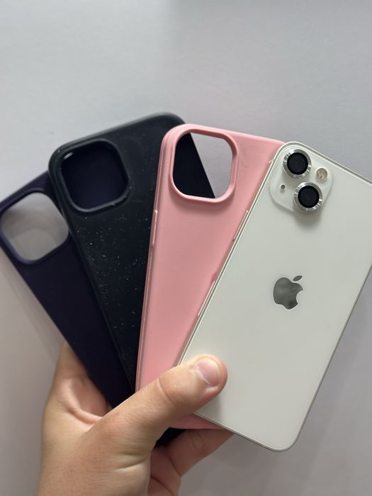 Продам Iphone 13