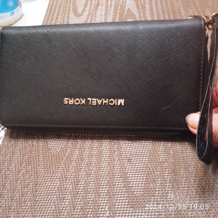 Кошелек кожаныйMICHAEL KORSS