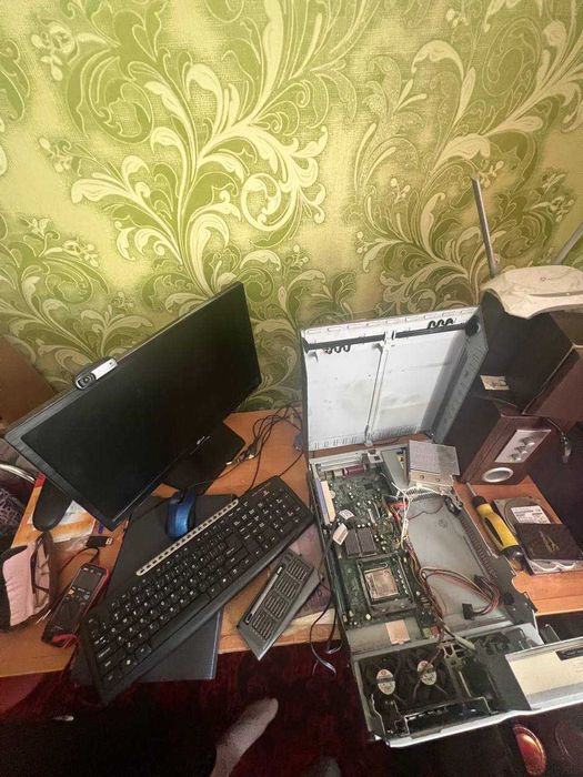 Ремонт ноутбуків ПК принтерів на дому Виїзд до клієнта Можливий виклик за місто