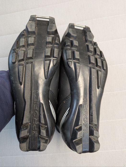 Черевики для бігових лиж Atomic Mover 20 розмір 38
розмір 38
устілка 2