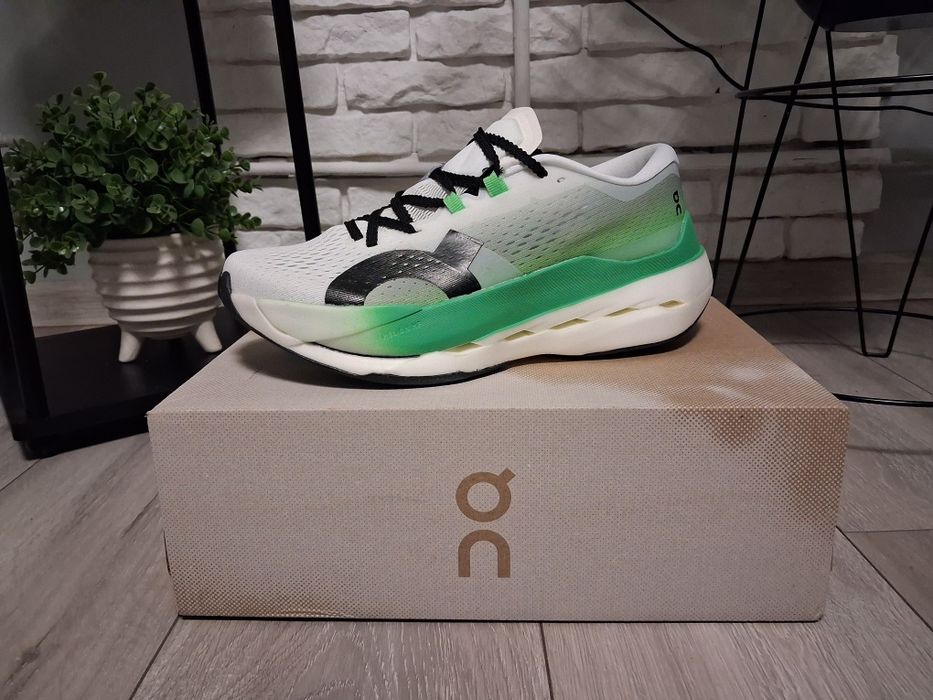 Buty On Running Max M Biało-Zielone nr 41/26cm