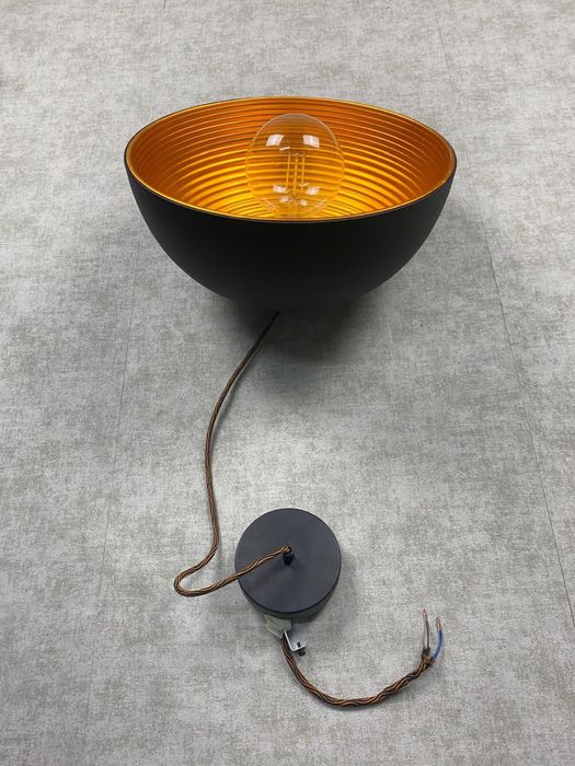 Candeeiro com lampada incluida