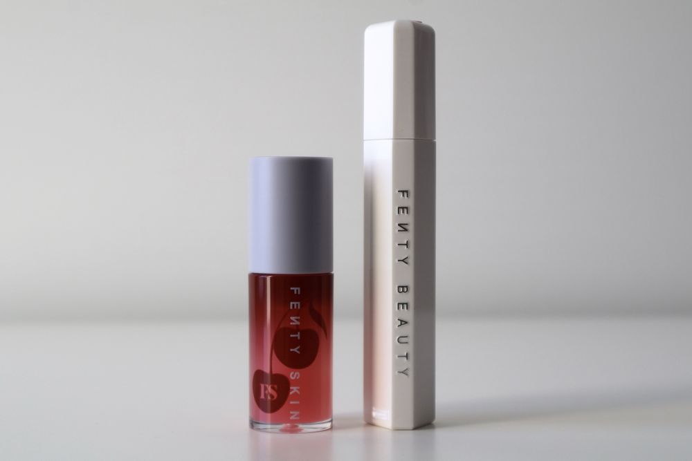 Conjunto 2 Batons Fenty Beauty & Fenty Skin – PORTES INCLUÍDOS