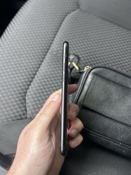 Продам apple Iphone 7 32 GB