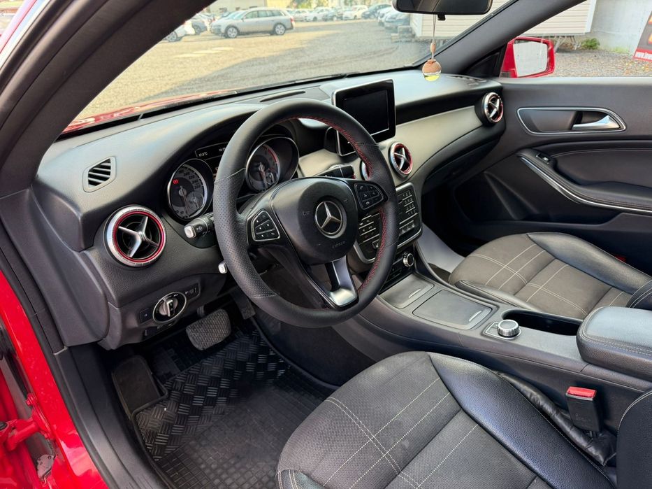 Mercedes-Benz CLA 220