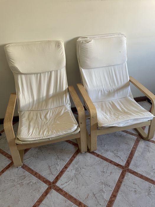 Duas cadeiras ikea