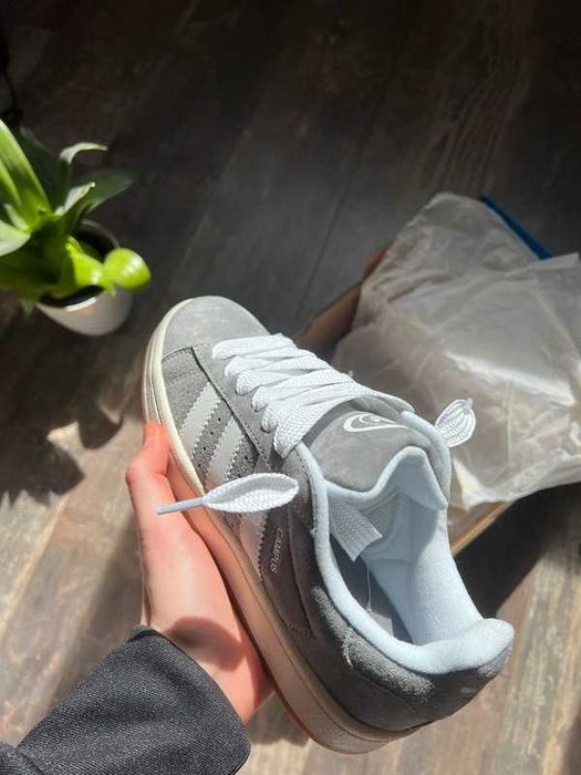 Buty Adidas Campus 00s  R.38