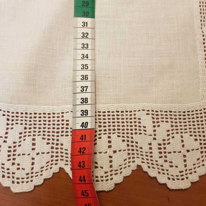 Panos de renda feitos à mão