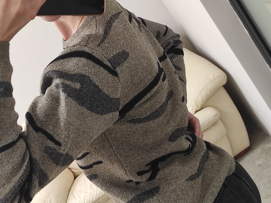 Кофта светр жіноча коричнева