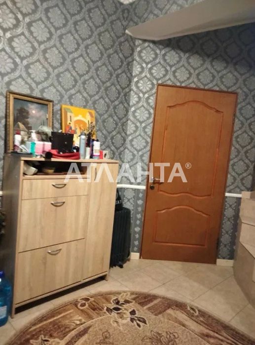 Капитальный дом в пригороде