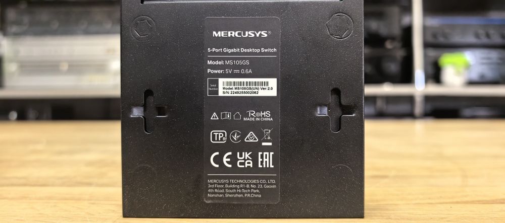 Репітер Mercusys AX1500/Свіч Mercusys MS105GS