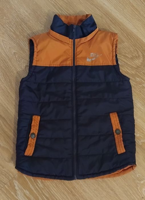 Жилетка на мальчика