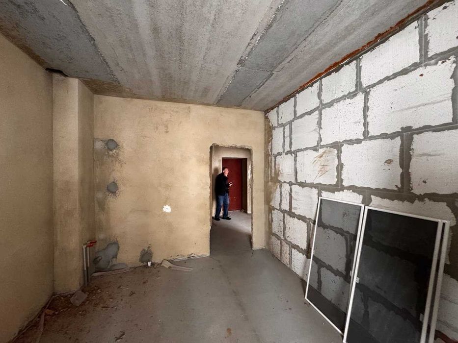 2-кіматна квартира 83 м² біля Парку Перемоги | Цегляний будинок, 2-контурний котел