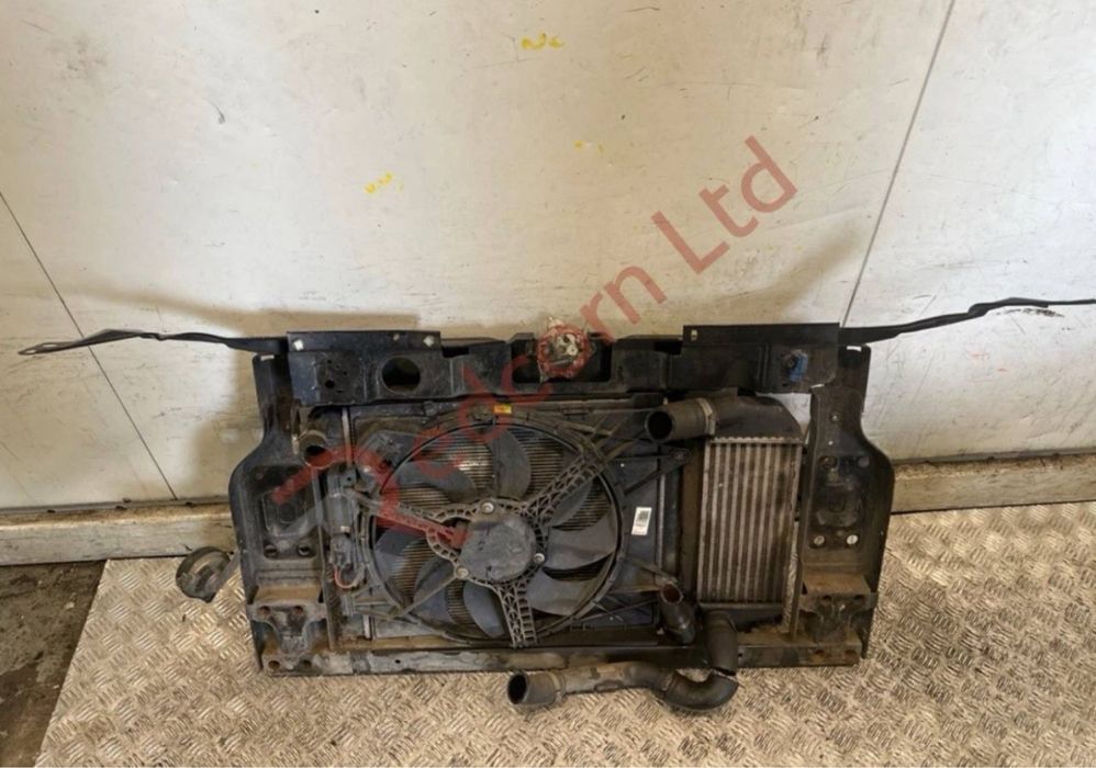 Кассета Пачка радиаторов Панель Fiat 500 2013-2018