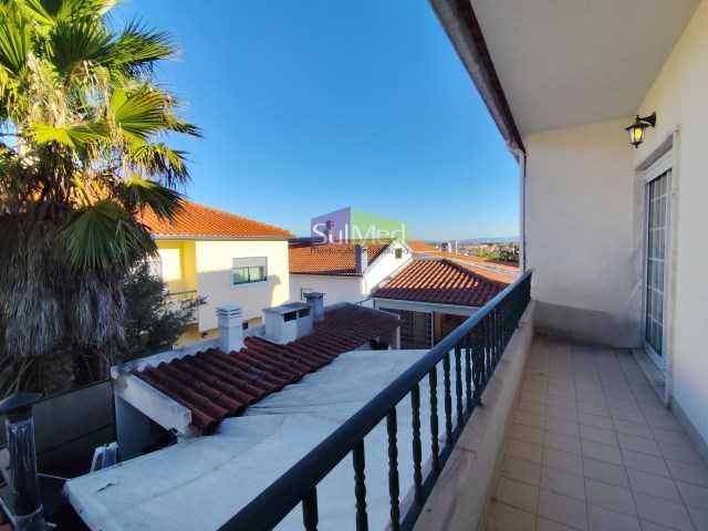 Moradia T3 em Pinhal Vidal, Corroios