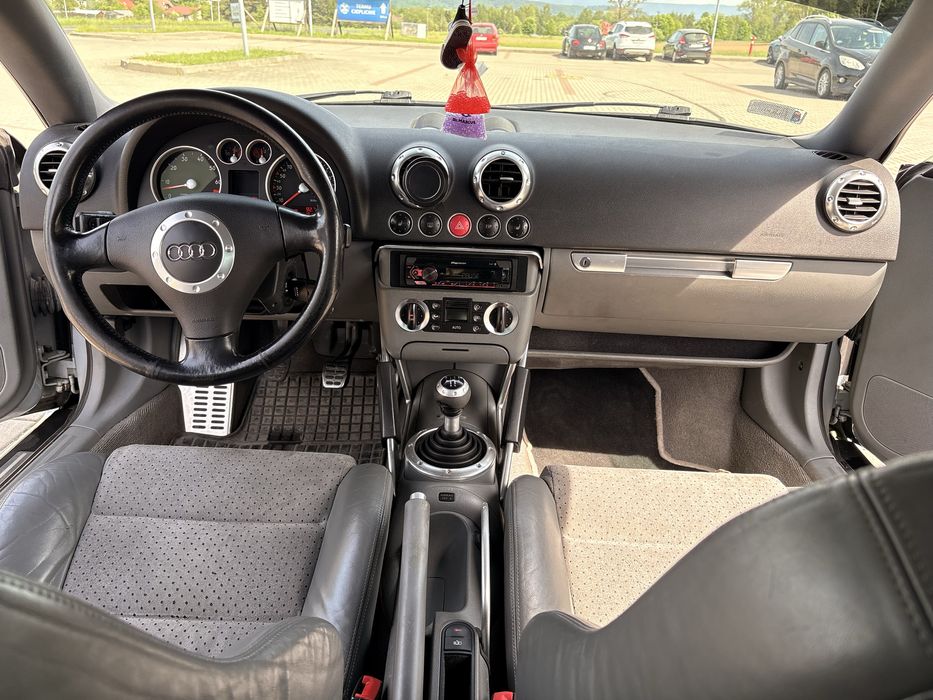 Audi TT 2002rok  1,8t.