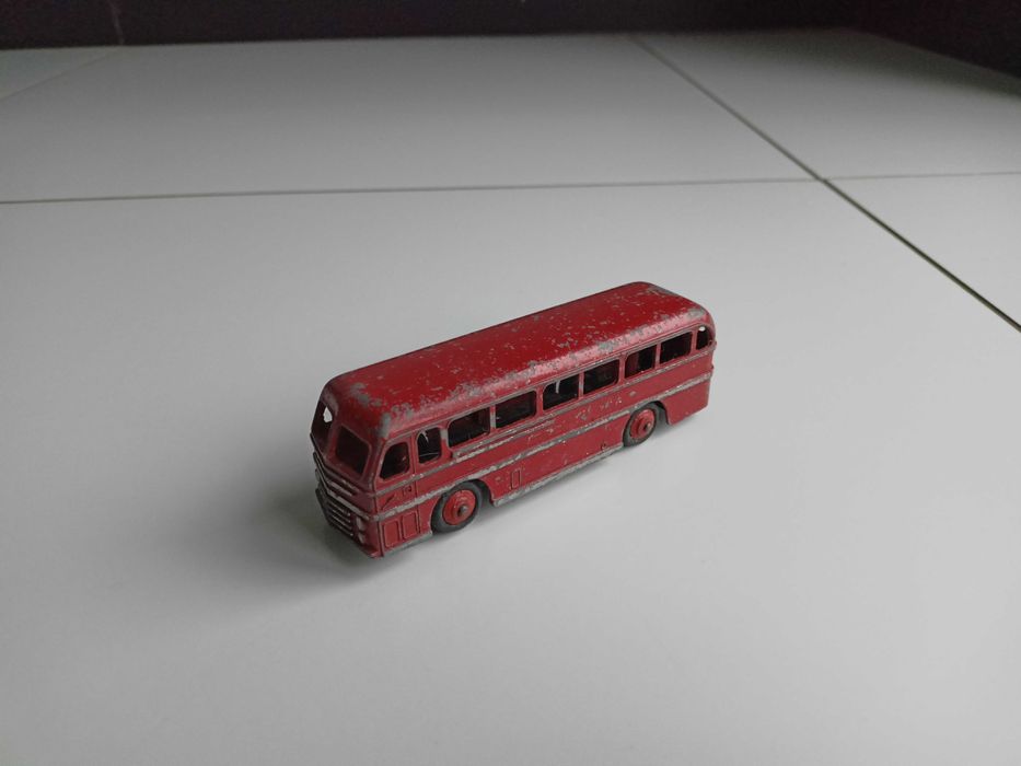 Stary model Dinky Toys GB N.282 Duple Roadmaster Coach Autobus
